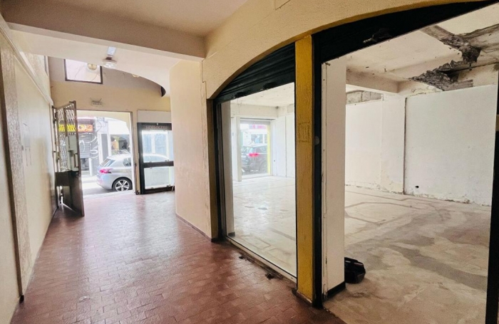 Vente Local commercial 97200