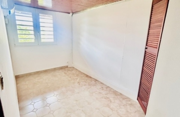 Location Appartement 61m&sup2; 3 pi&#232;ces La Trinité