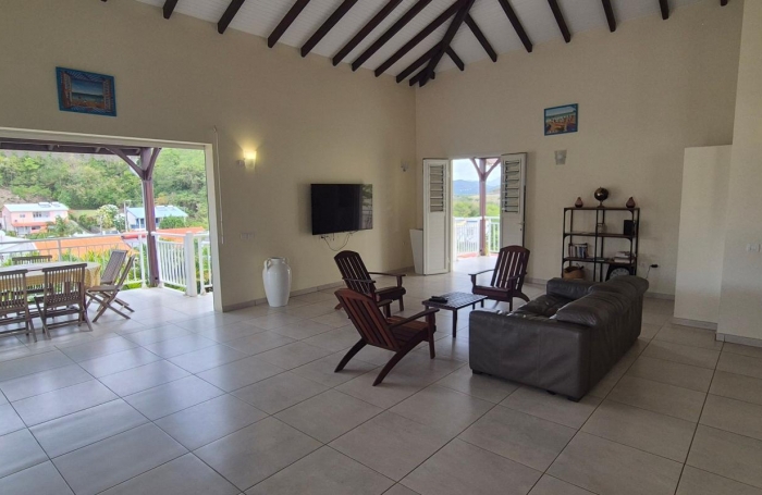 Vente Maison 170.03m&sup2; 8 pi&#232;ces Sainte Anne