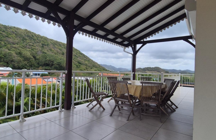 Vente Maison 170.03m&sup2; 8 pi&#232;ces Sainte Anne