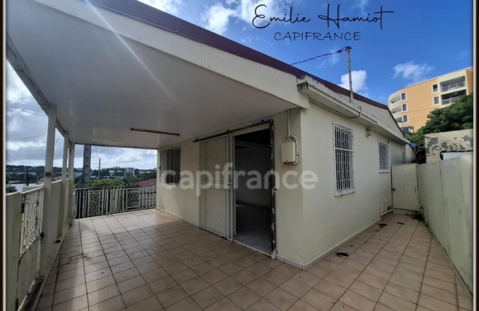 Vente Maison 73m&sup2; 4 pi&#232;ces Fort de france