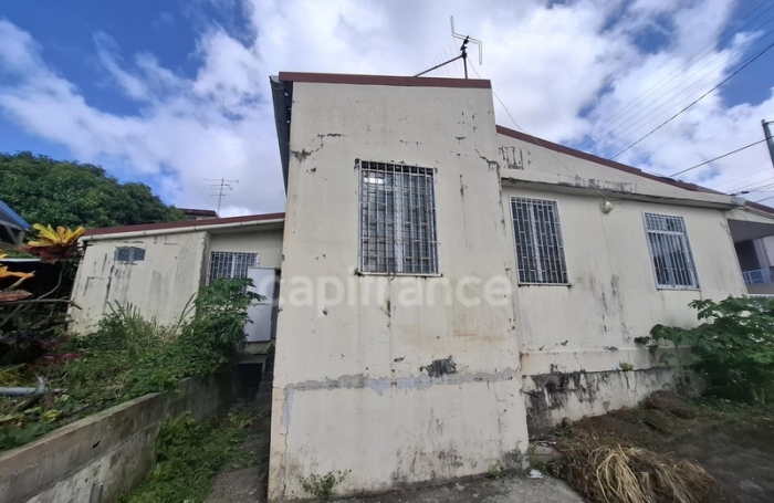 Vente Maison 73m&sup2; 4 pi&#232;ces Fort de france