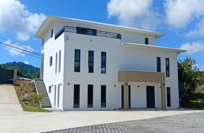 Location Local commercial 119m² Le Robert