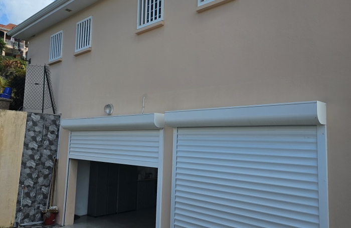 Villa F4 + F2 sur 545 m2 dans lotissement r&eacute;cent - LE DIAMANT