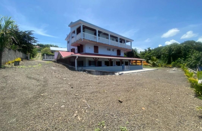 Vente Immeuble 97280