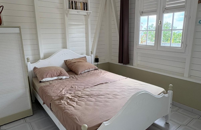 Belle villa de type F4  avec piscine et vue mer - Pointe Savane - Le Robert