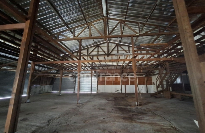 Location Bureaux 1000m&sup2; 9 pi&#232;ces Le Robert