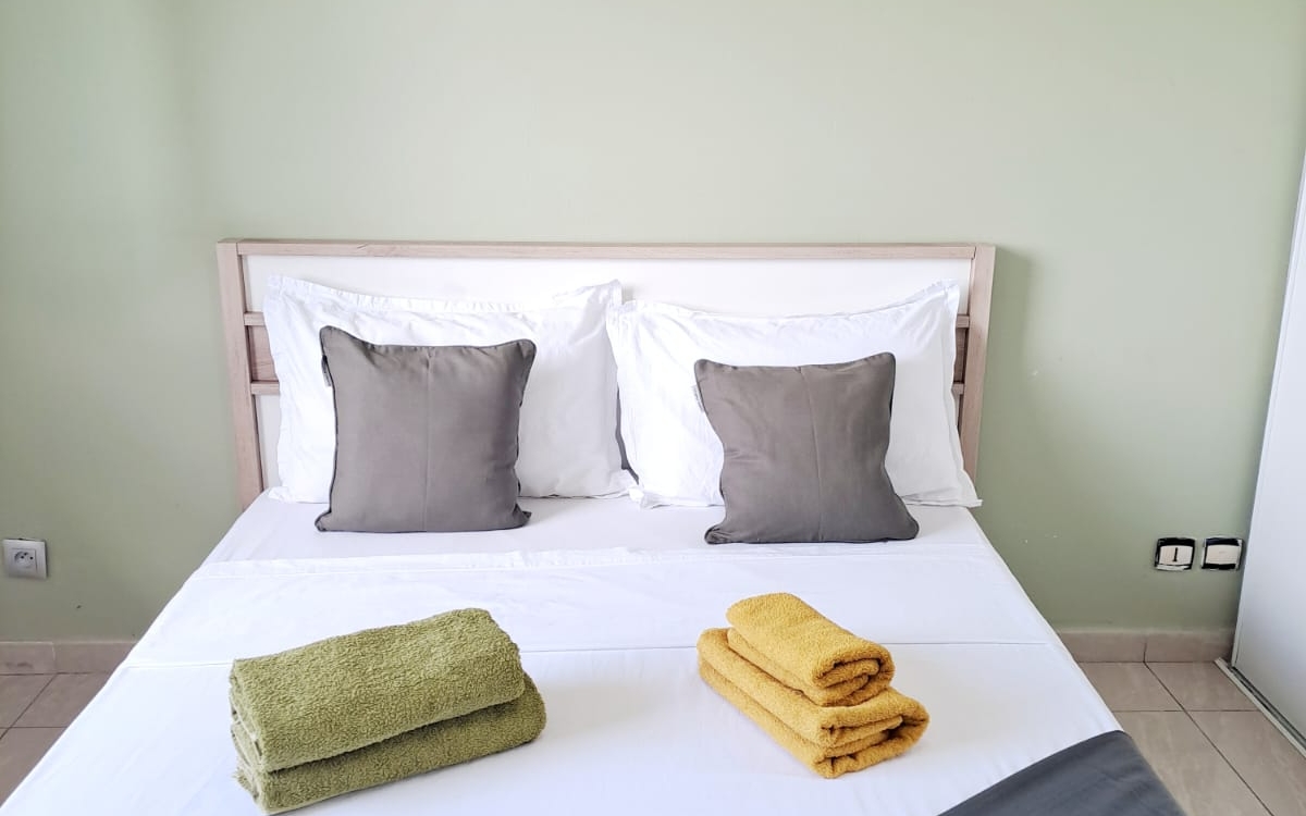 Appartement T3  meublé, piscine, plage à 5mn