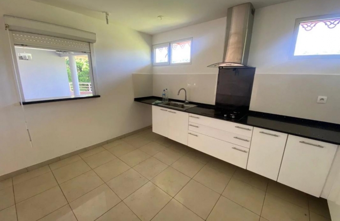 Location Appartement 175m&sup2; 5 pi&#232;ces Le Robert