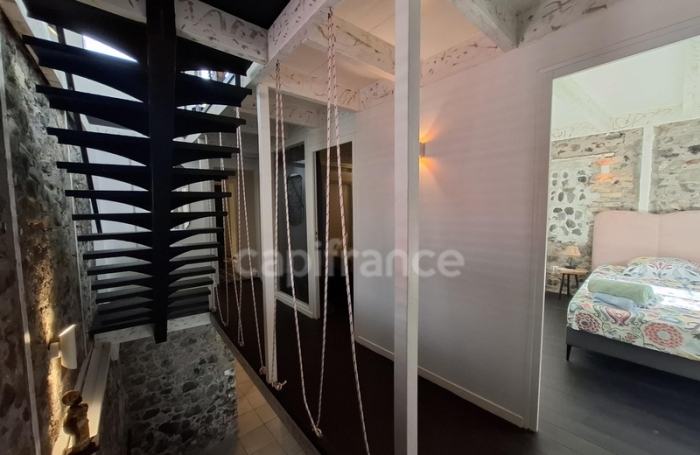 Vente Maison 145m&sup2; 6 pi&#232;ces Saint Pierre