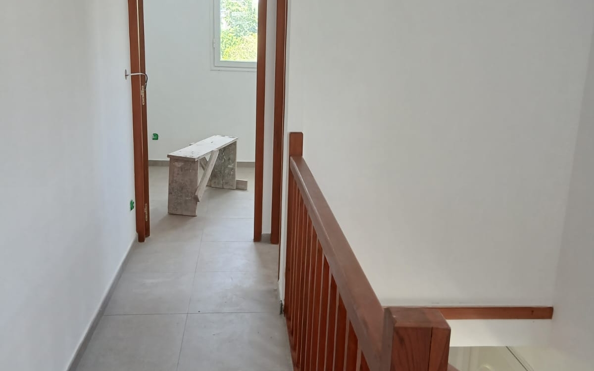 Villa T5 Neuve avec Piscine 300 m de la Plage- Anse-à-l'ane