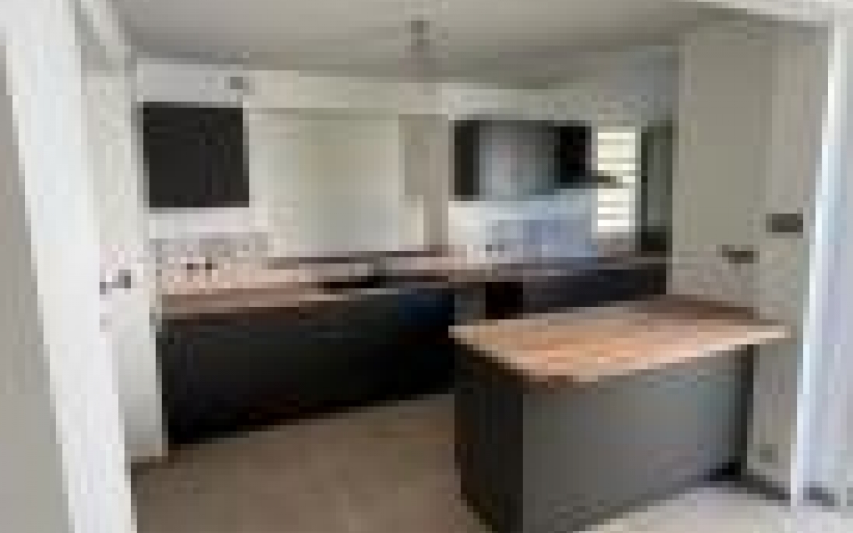 Villa T5 Neuve avec Piscine 300 m de la Plage- Anse-à-l'ane