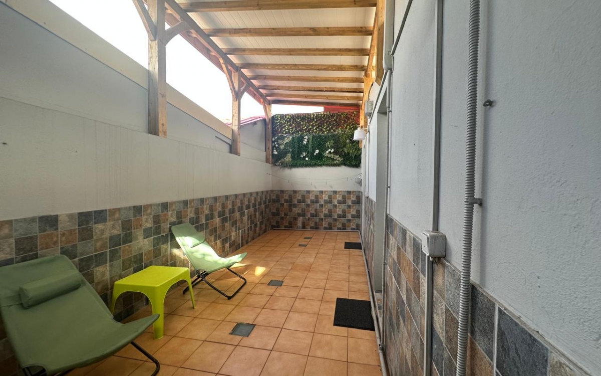 A LOUER APPARTEMENT T4 MEUBLE - CLIMATISE