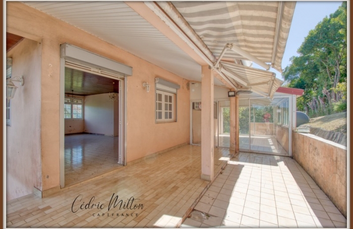 Vente Maison 106m&sup2; 5 pi&#232;ces Rivière Salée