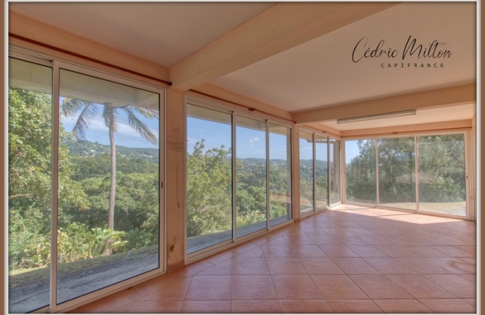 Vente Maison 106m&sup2; 5 pi&#232;ces Rivière Salée