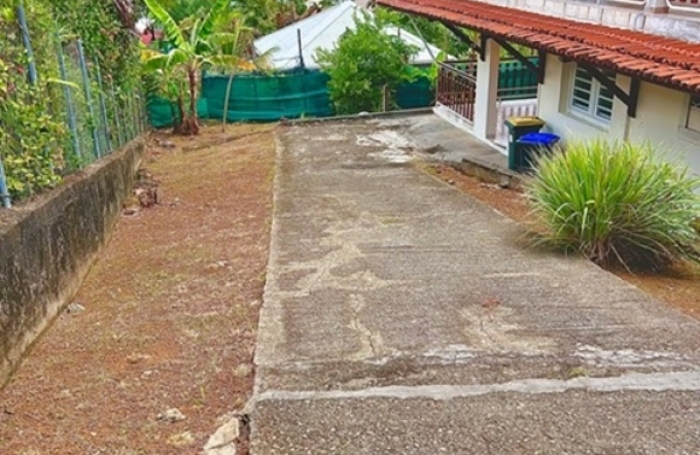 Location Appartement 61m&sup2; 3 pi&#232;ces La Trinité