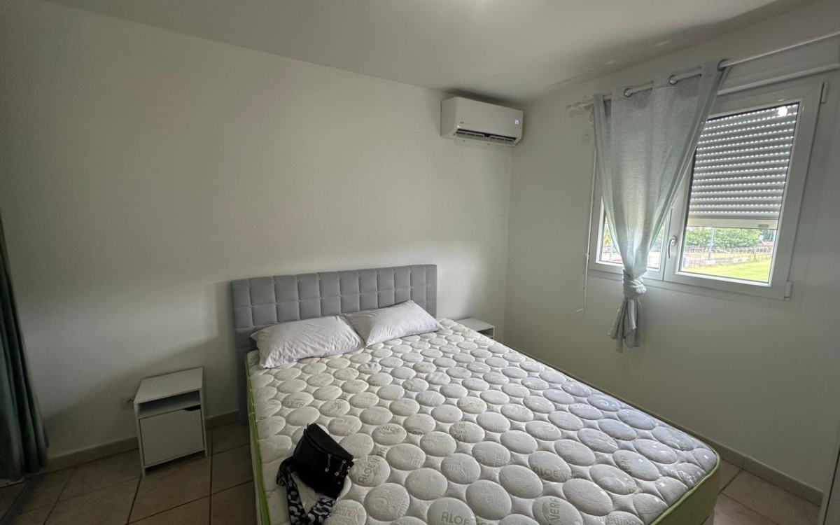 BEL APPARTEMENT DE TYPE 3 1ER ETAGE RESIDENCE SECURISEE