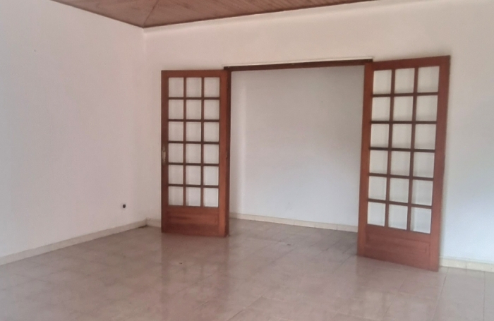 Vente Maison 250m&sup2; 9 pi&#232;ces Ducos