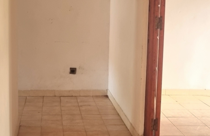 Vente Maison 250m&sup2; 9 pi&#232;ces Ducos