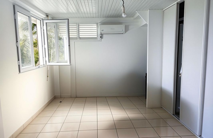 Vente Immeuble 86m&sup2; 5 pi&#232;ces Le François