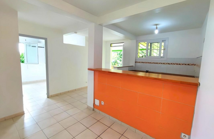 Vente Immeuble 86m&sup2; 5 pi&#232;ces Le François