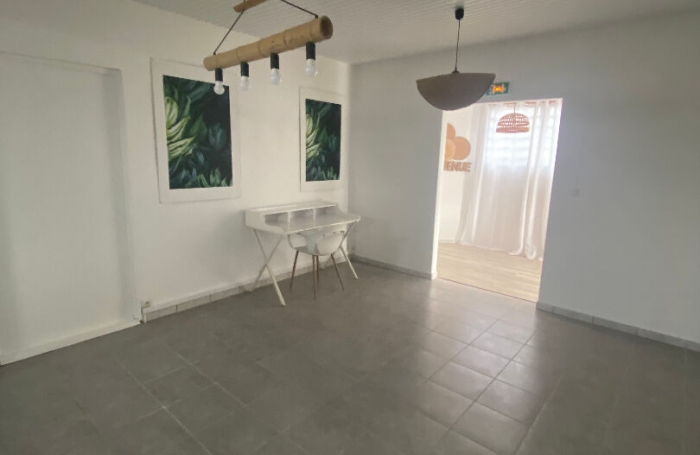 Location Local commercial 60m² Le Lamentin