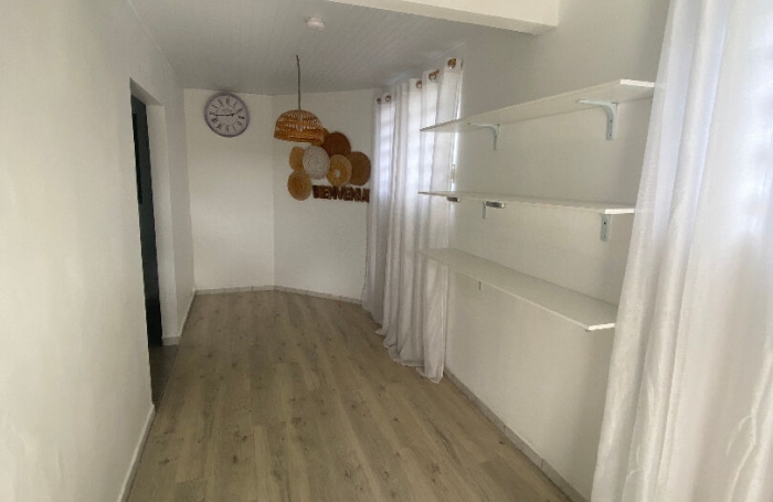 Location Local commercial 60m² Le Lamentin