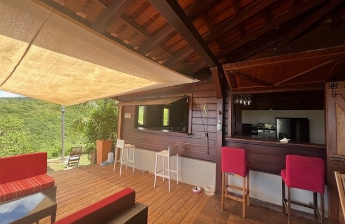 Vente Maison 150m&sup2; 4 pi&#232;ces Case-Pilote