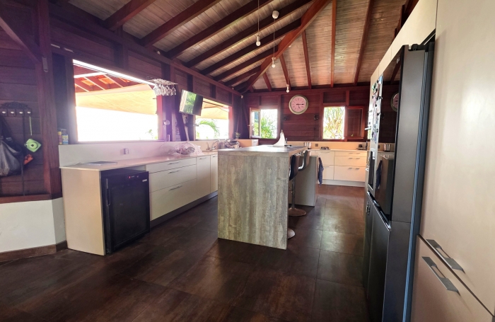 Villa de plain-pied T4 avec vue mer et campagne à Case-Pilote