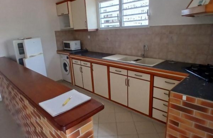 Vente Maison 253.78m&sup2; 11 pi&#232;ces Le François