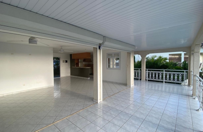 Vente Maison 160m&sup2; 6 pi&#232;ces Sainte Luce