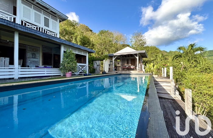 Vente Divers 245m&sup2; 7 pi&#232;ces Les Anses d'Arlet