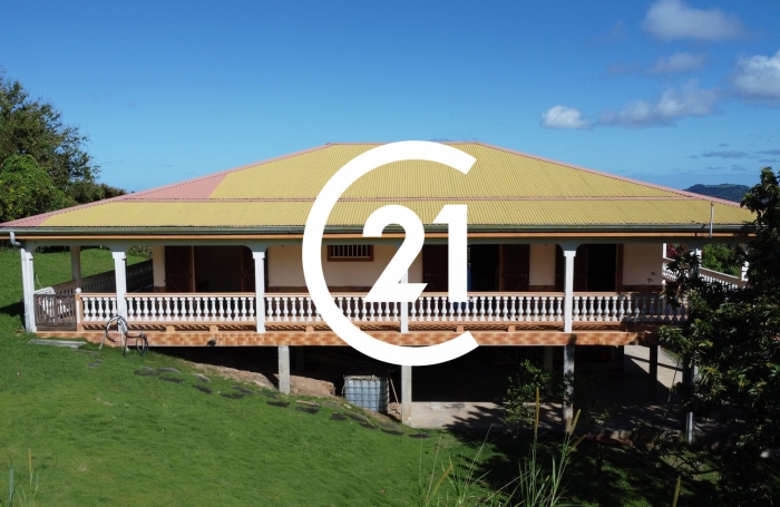 Vente Maison 137.00m&sup2; 5 pi&#232;ces La Trinité