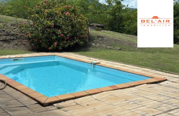 Location Maison 101.00m&sup2; 4 pi&#232;ces Le François