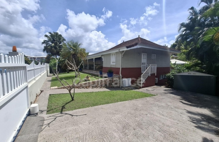 Vente Maison 158m&sup2; 7 pi&#232;ces Les Trois Ilets