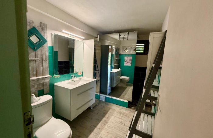 Vente Maison 166.4m&sup2; 8 pi&#232;ces Sainte Luce