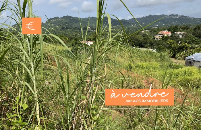 Terrain à bâtir de 477.99 m2 - LE ROBERT