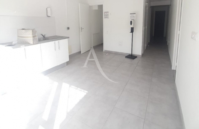 Vente Divers 92m² Le Marin