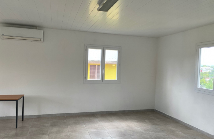 Location Bureaux 50m² Le Lamentin