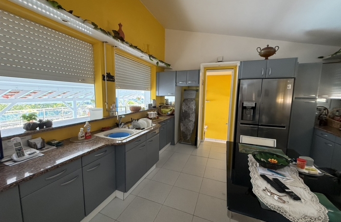 Superbe propriété en impasse avec vue mer - SHOELCHER