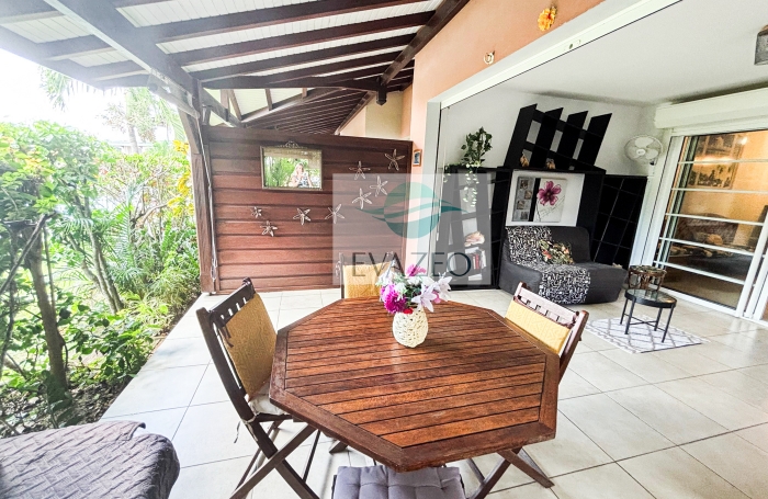 Appartement T2 67m2 + parking fermé - piscine - TROIS-ILETS