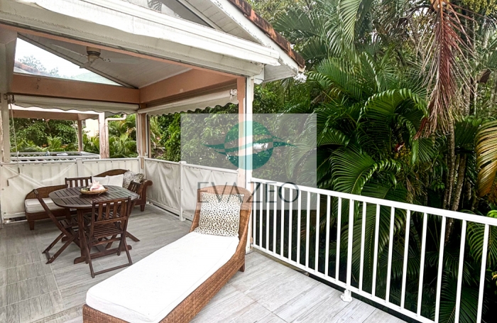 Appartement Duplex T3 68m2 -piscine- TROIS-&Icirc;LETS