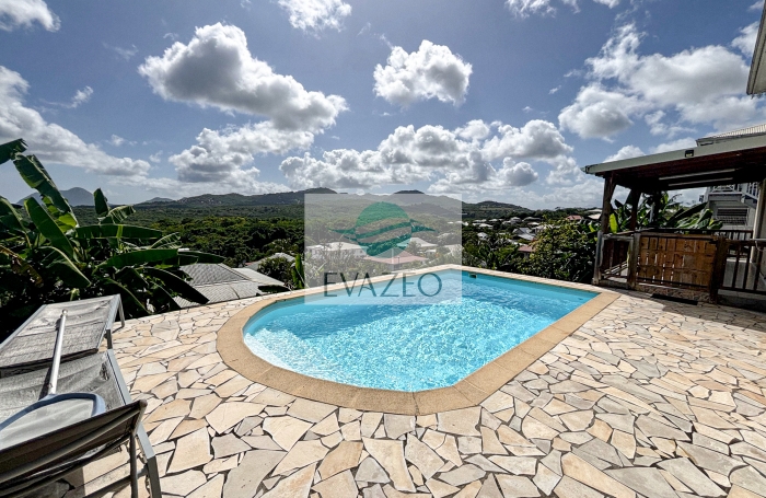 Villa 240m2 - 4 chambres - Piscine - SAINTE-LUCE