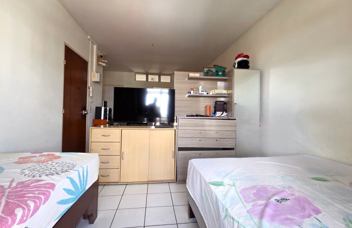 Studio avec balcon, vue mer et emplacement central   idéal résidence ou activité pro à FORT DE FRANCE