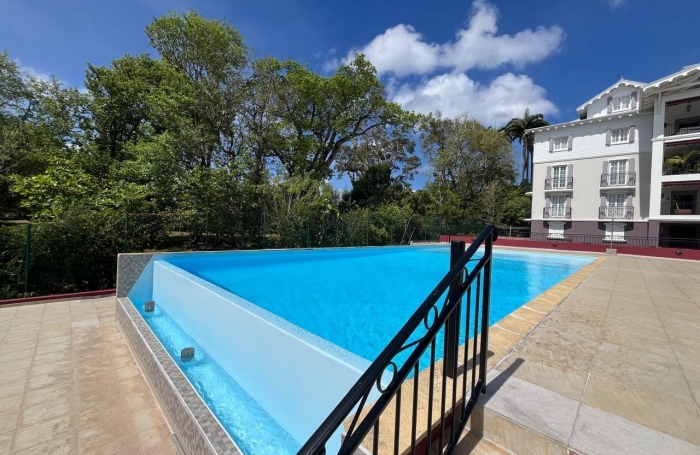 Vente Appartement 88.52m&sup2; 4 pi&#232;ces Fort de france