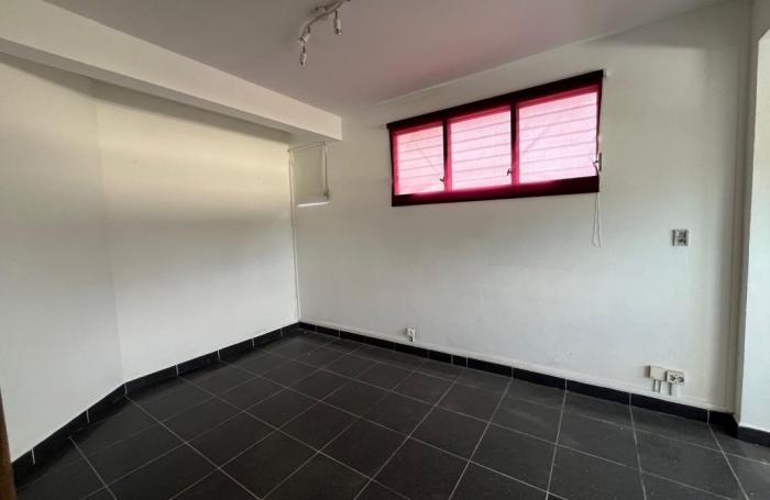 Location Bureaux 44m&sup2; Fort de france