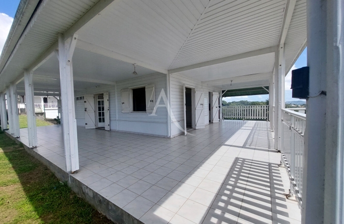 Vente Maison 102.24m² 4 pièces Saint-Joseph