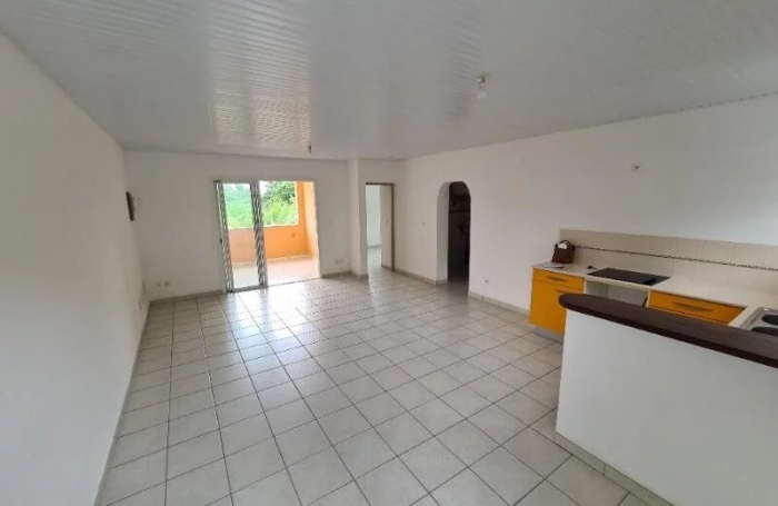 Location Appartement 72m&sup2; 3 pièces Fort de france