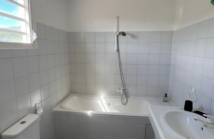 Vente Maison 197.76m&sup2; 6 pièces Le Robert