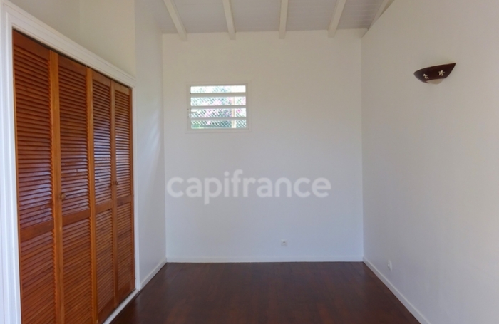 Location Maison 119m&sup2; 5 pi&#232;ces Case-Pilote